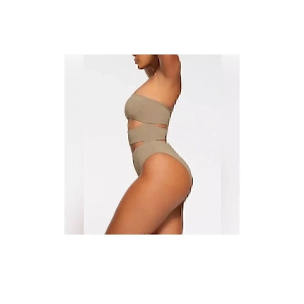 SKIMS PLUS SIZE RECYCLED CUT OUT STAPLESS MONOKINI DESERT SWIMSUIT 4X - Picture 4 of 5